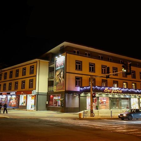 Kŭrdzhali Hotel Bulgaria מראה חיצוני תמונה