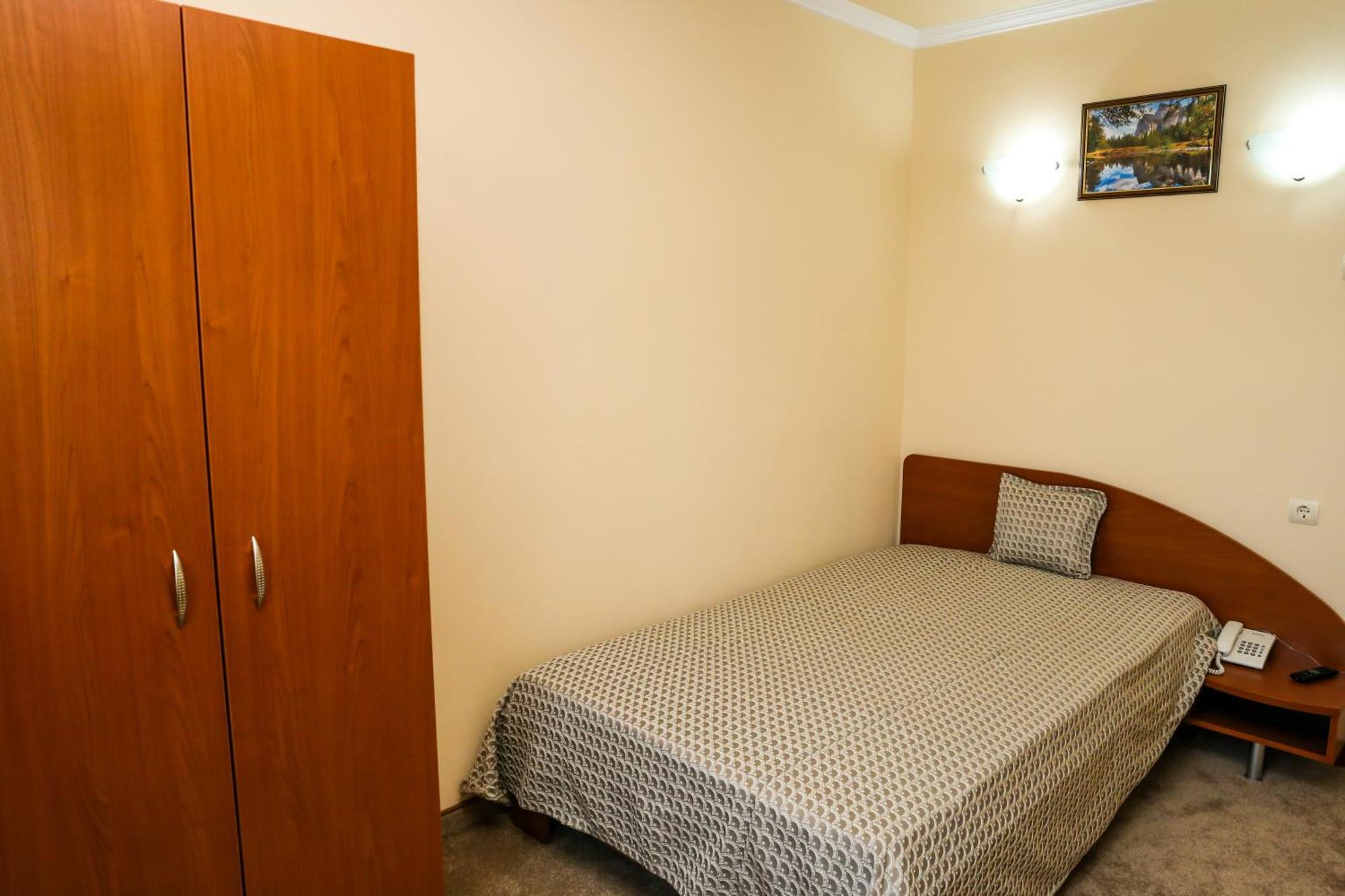 Kŭrdzhali Hotel Bulgaria חדר תמונה